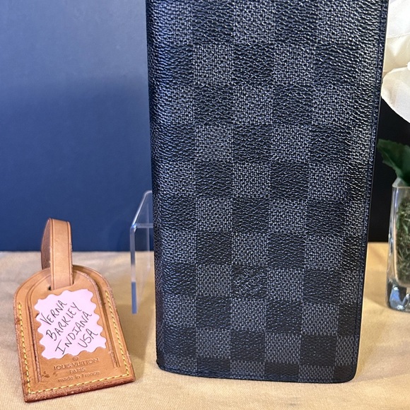 Authentic Louis Vuitton Damier Graphite Brazza Long Wallet - Picture 1 of 11